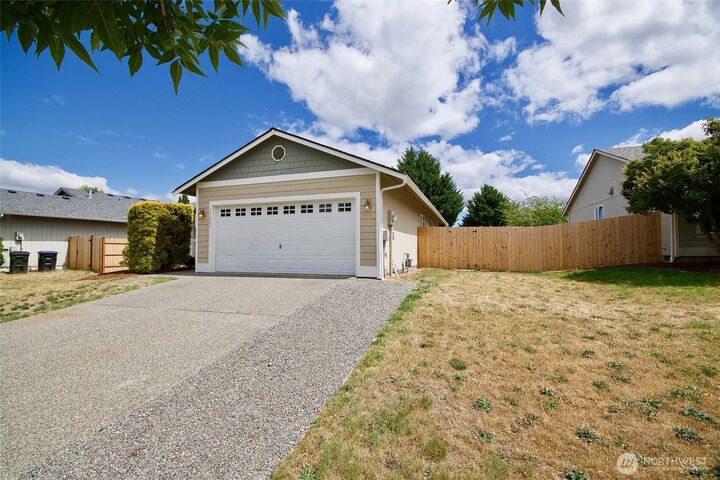 Property Photo:  15207  Carter Loop SE  WA 98597 