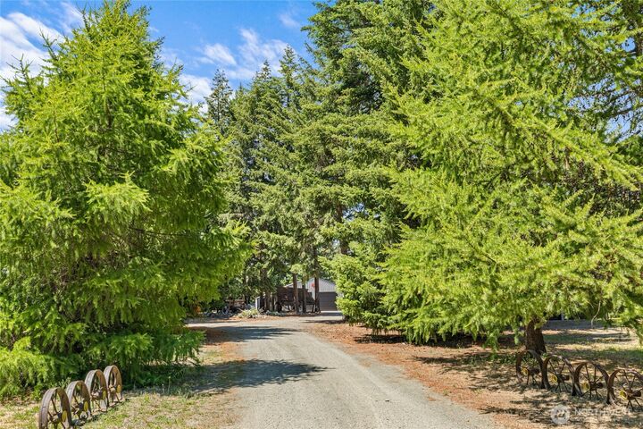Property Photo:  520  Canyon Heights Drive  WA 98922 