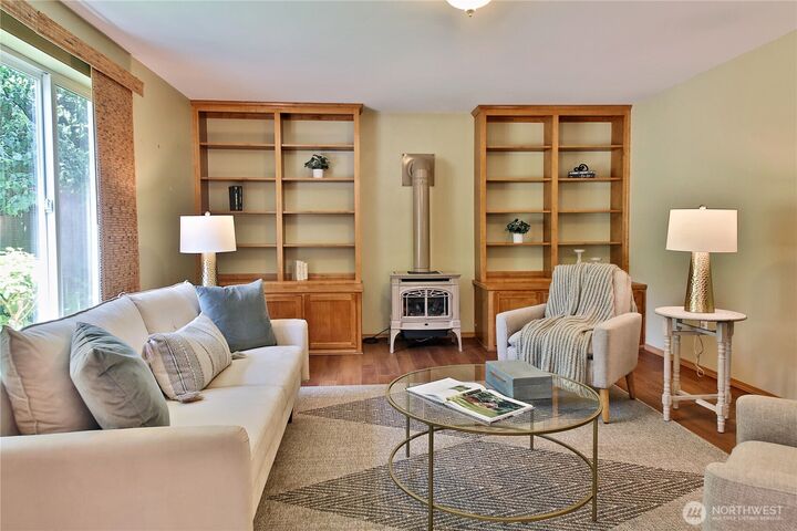 Property Photo: 2591 Hillis Drive WA 98260