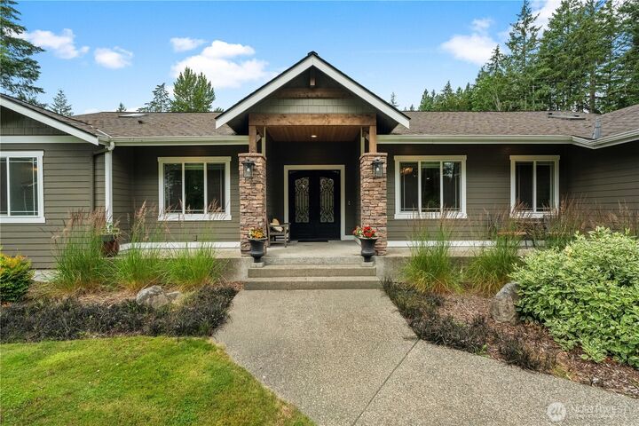 Property Photo:  15622  Glenwood Road SW  WA 98367 