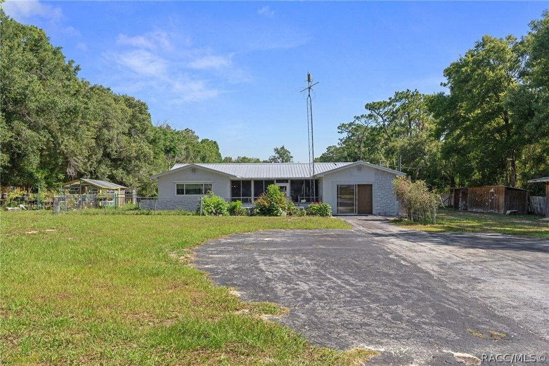 Property Photo:  7251 W Lacey Lane  FL 34448 
