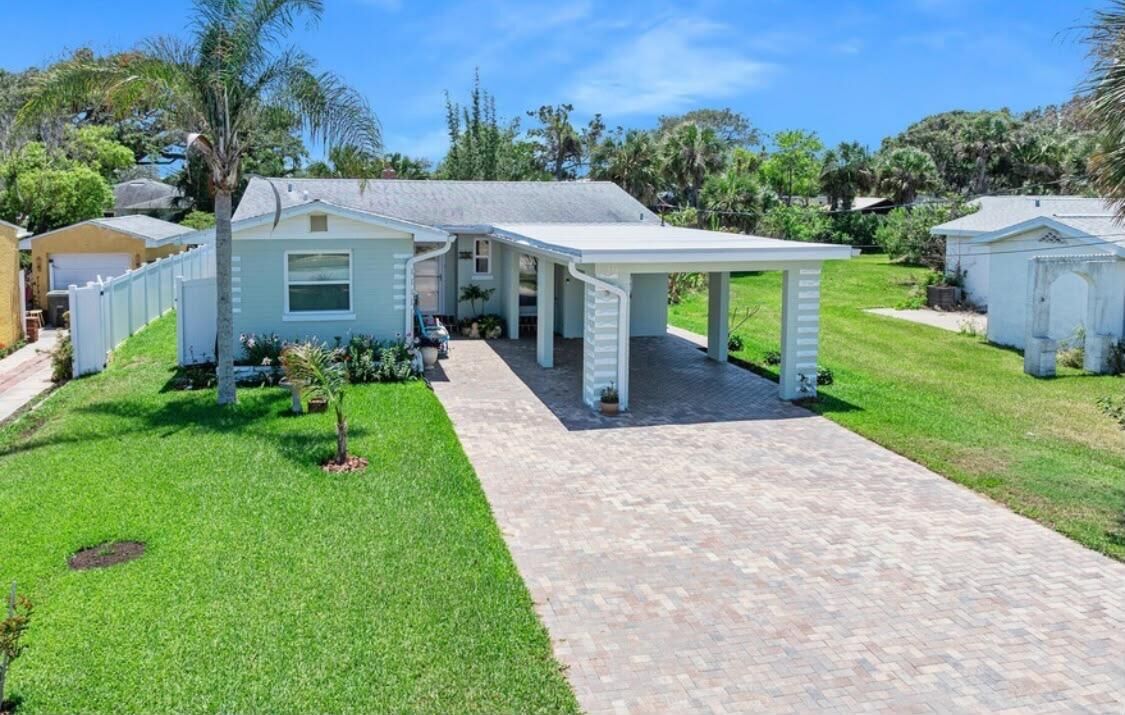 Property Photo:  336 Seaview Avenue  FL 32118 