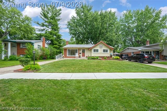 Property Photo:  1153 Gault Drive N  MI 48198 