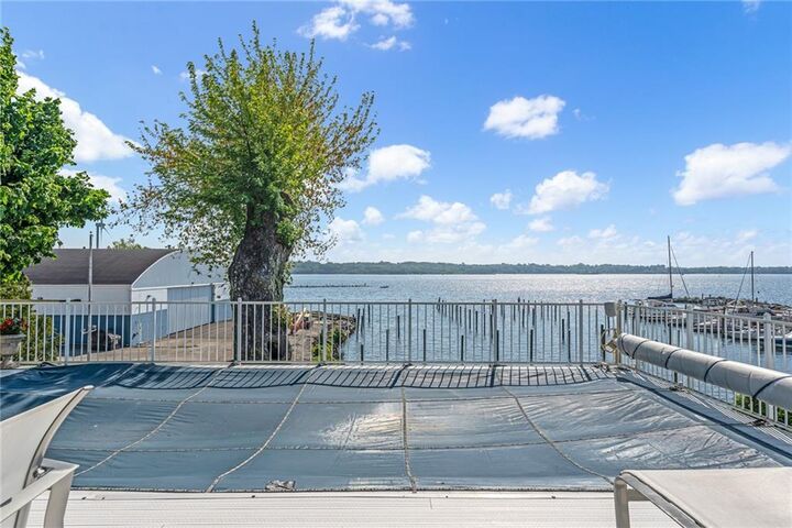 Property Photo:  8 Rushton Drive  RI 02905 