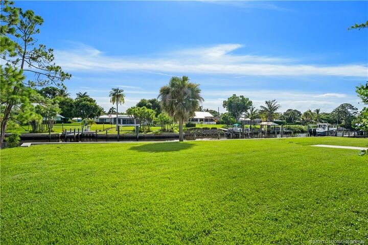 Property Photo:  1310 NW Lakeside Trail  FL 34994 