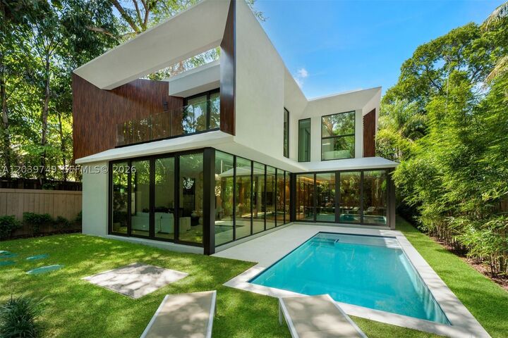 Property Photo:  3579 Avocado Ave  FL 33133 
