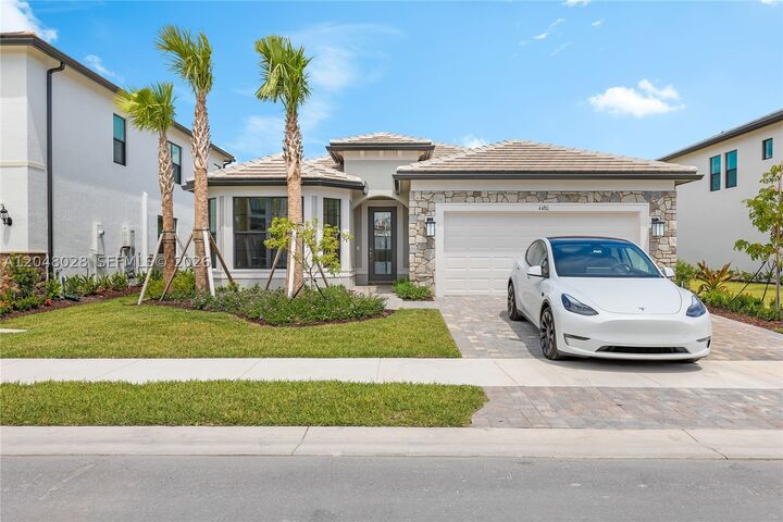 Property Photo: 4480 Gramercy Dr FL 33309