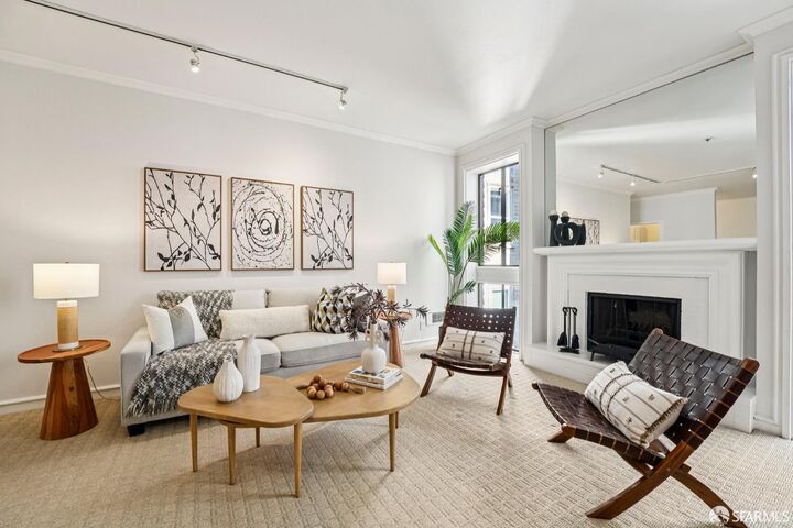 Property Photo:  930 Pine Street 315  CA 94115 