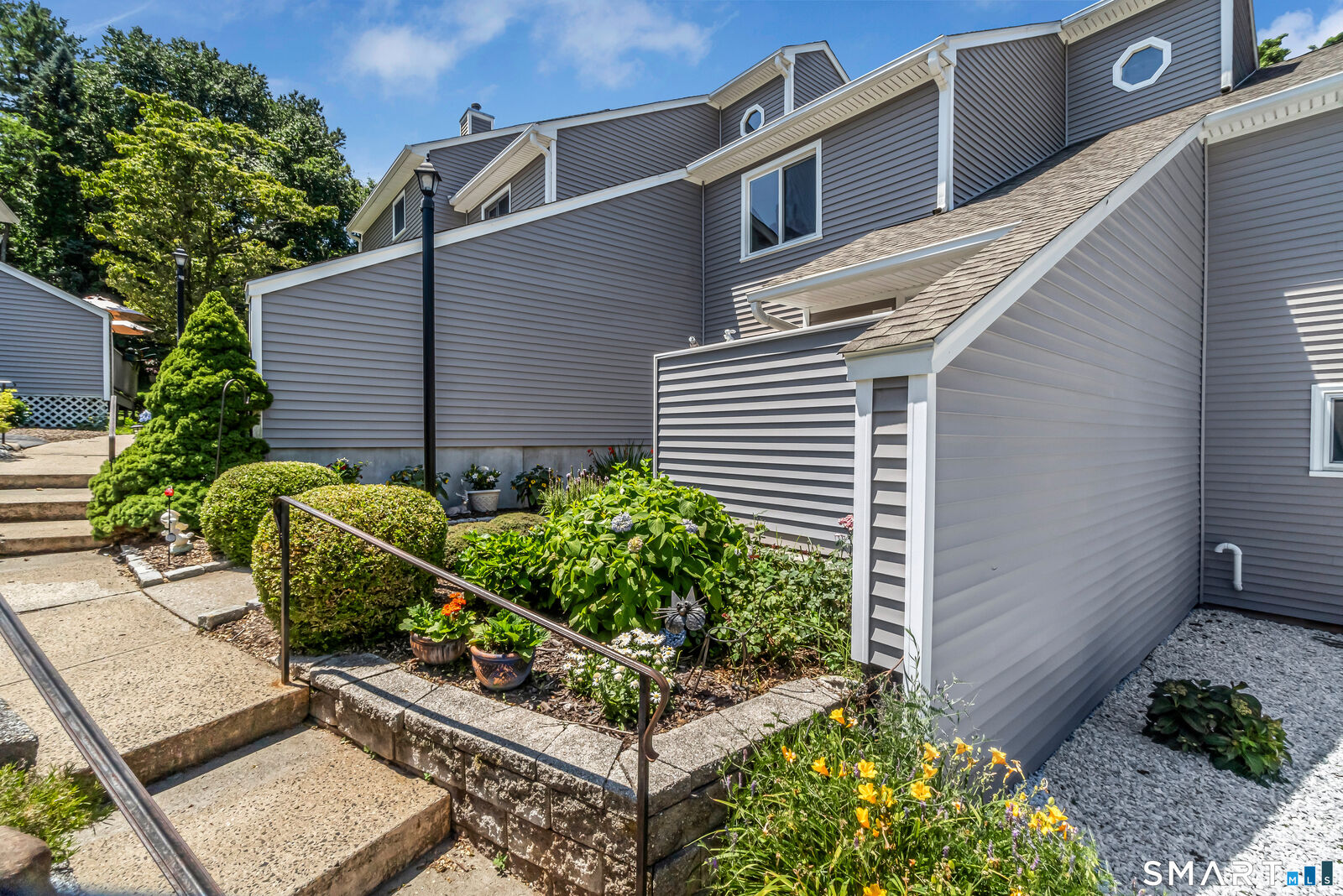 Property Photo:  703 Golf Drive 703  CT 06512 