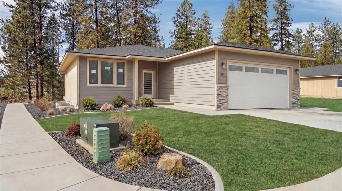 Property Photo: 16803 N Wellington Rd WA 99005