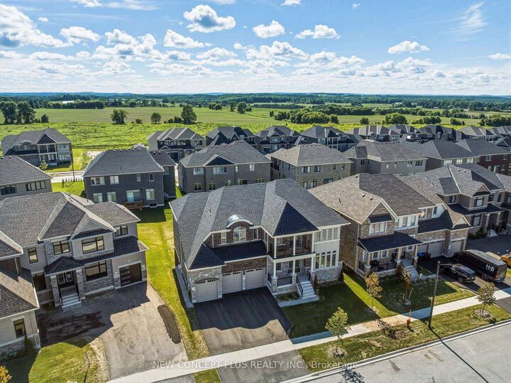Property Photo: 24 Twinleaf Crescent ON L0G 1W0