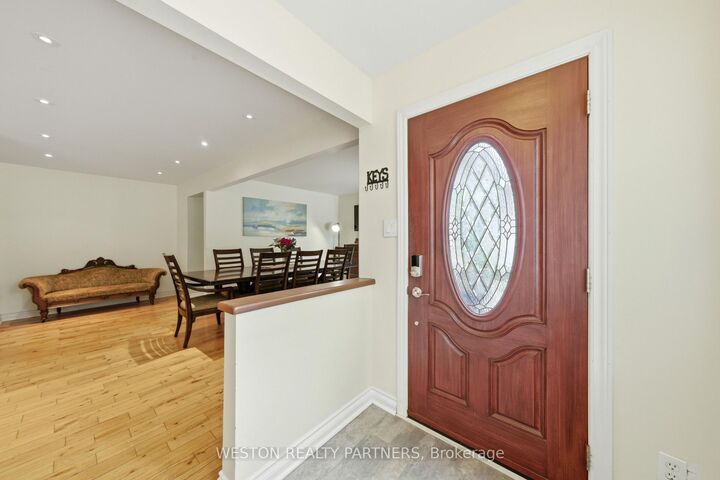 Property Photo: 18 Ghent Street ON L2N 2C6