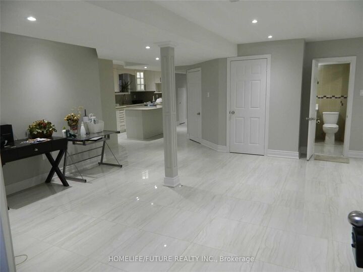 Property Photo: 147 Glad Park Avenue Bsmt ON L4A 1X5