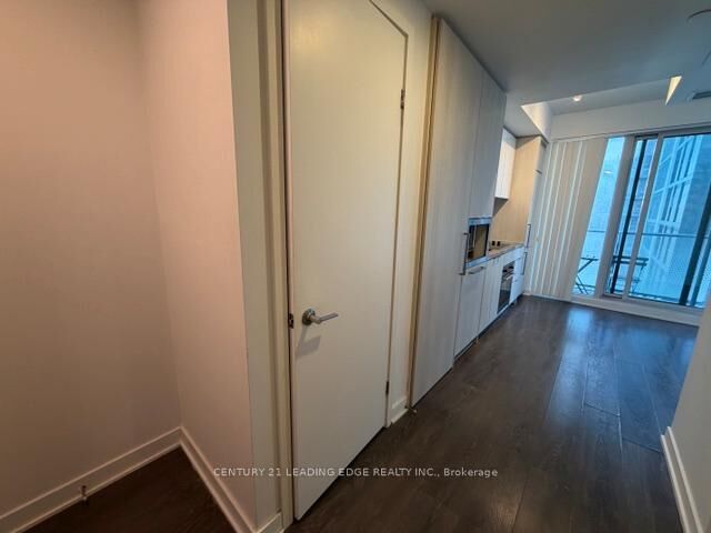 Photo de la propriété:  115 Blue Jays Way 1708  ON M5V 0N4 