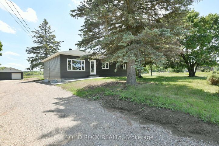 Property Photo: 1097 132 Highway ON K7V 3Z5