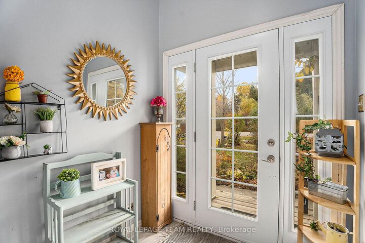 4 Black Walnut Road — photo 1