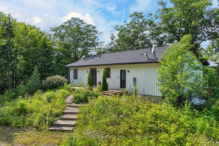 Property Photo: 1065 Pine Lane S ON P0A 1B0
