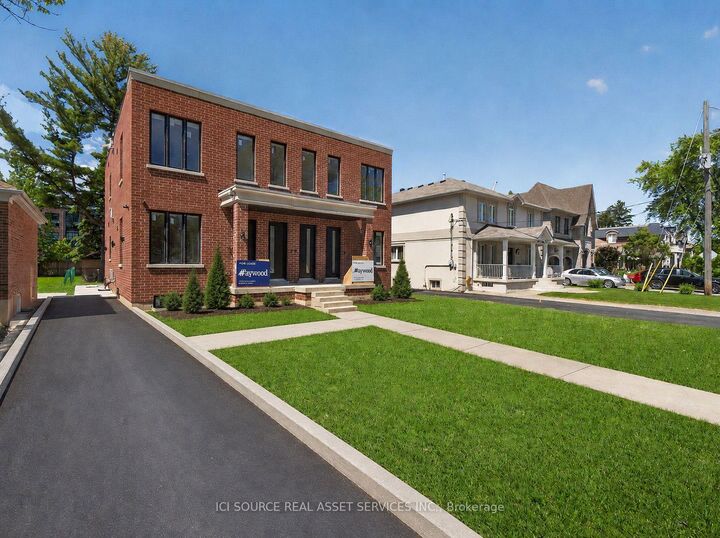Property Photo:  28 Norcross Road Unit 4  ON M3H 2R4 