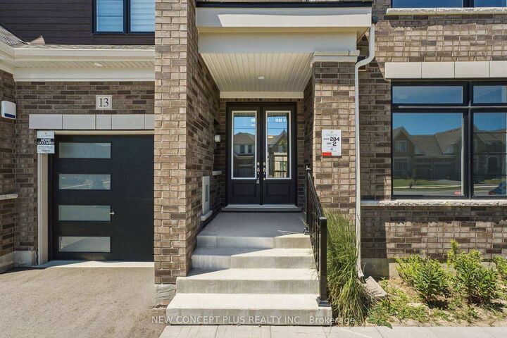 Property Photo: 11 Bayberry Drive ON L0G 1W0