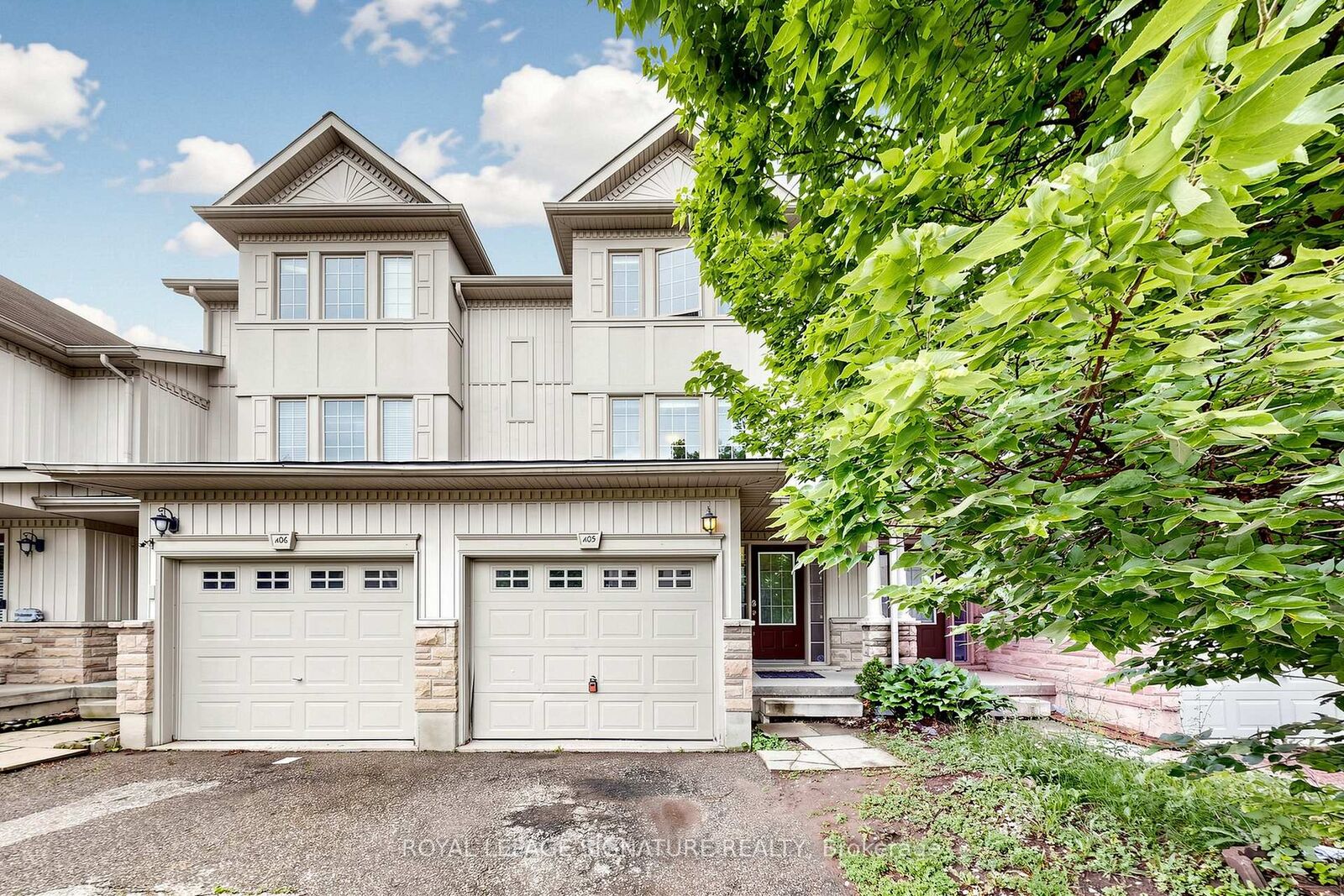 Property Photo: 110 Activa Avenue A5 ON N2E 4K4