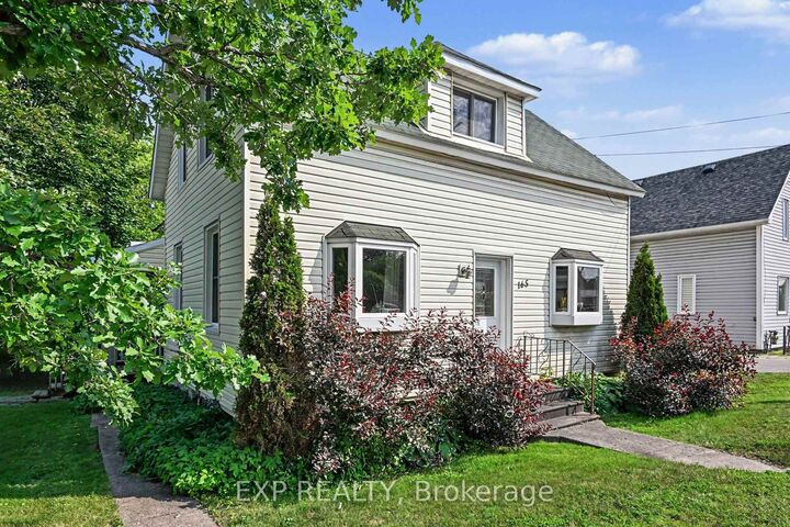 165 Ottawa Street — photo 1