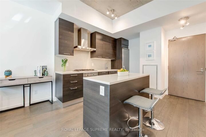 Property Photo:  90 Broadview Avenue 620  ON M4M 0A7 