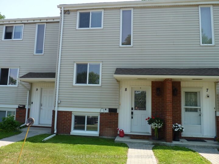 Property Photo:  604 Banner Avenue 8  ON P1A 1X8 