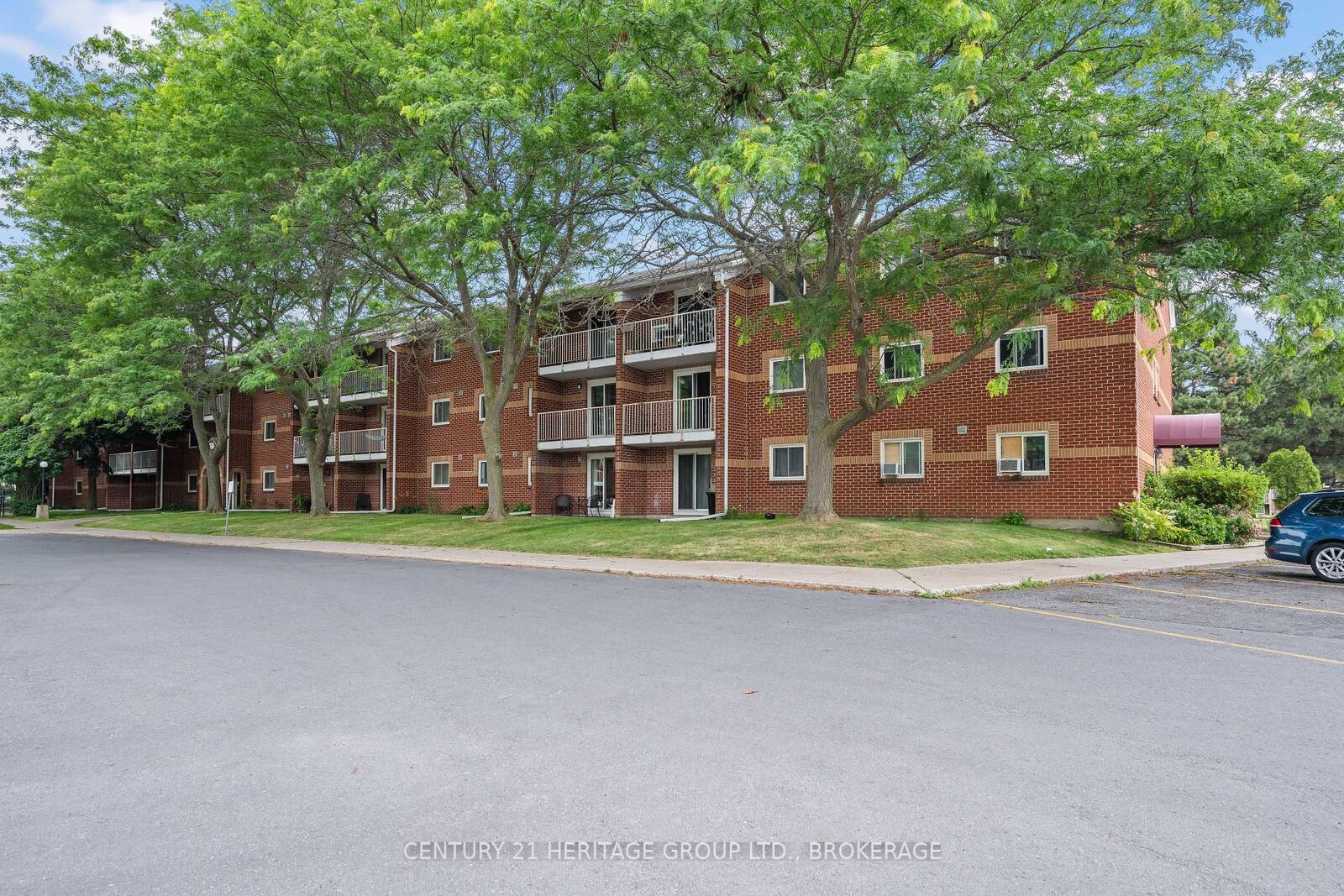 Photo de la propriété:  573 Armstrong Road E 114  ON K7M 8J8 