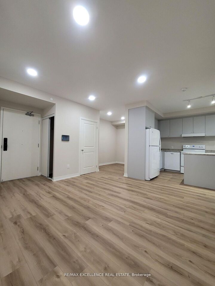 Property Photo:  50 Herrick Avenue 235  ON L2P 2T9 