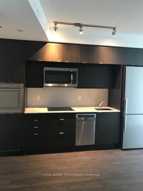 Photo de la propriété:  10 York Street 1412  ON M5J 2Z2 
