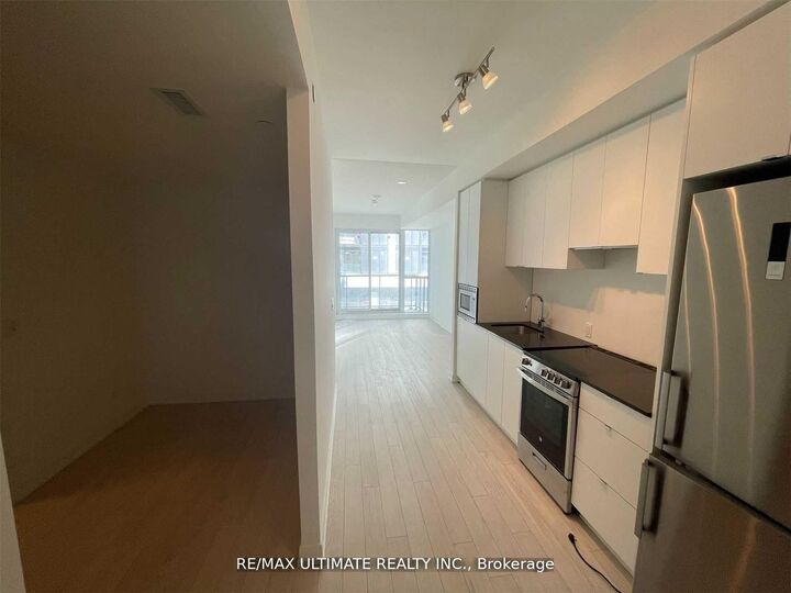 Property Photo: 49 East Liberty Street 601 ON M6K 0B2