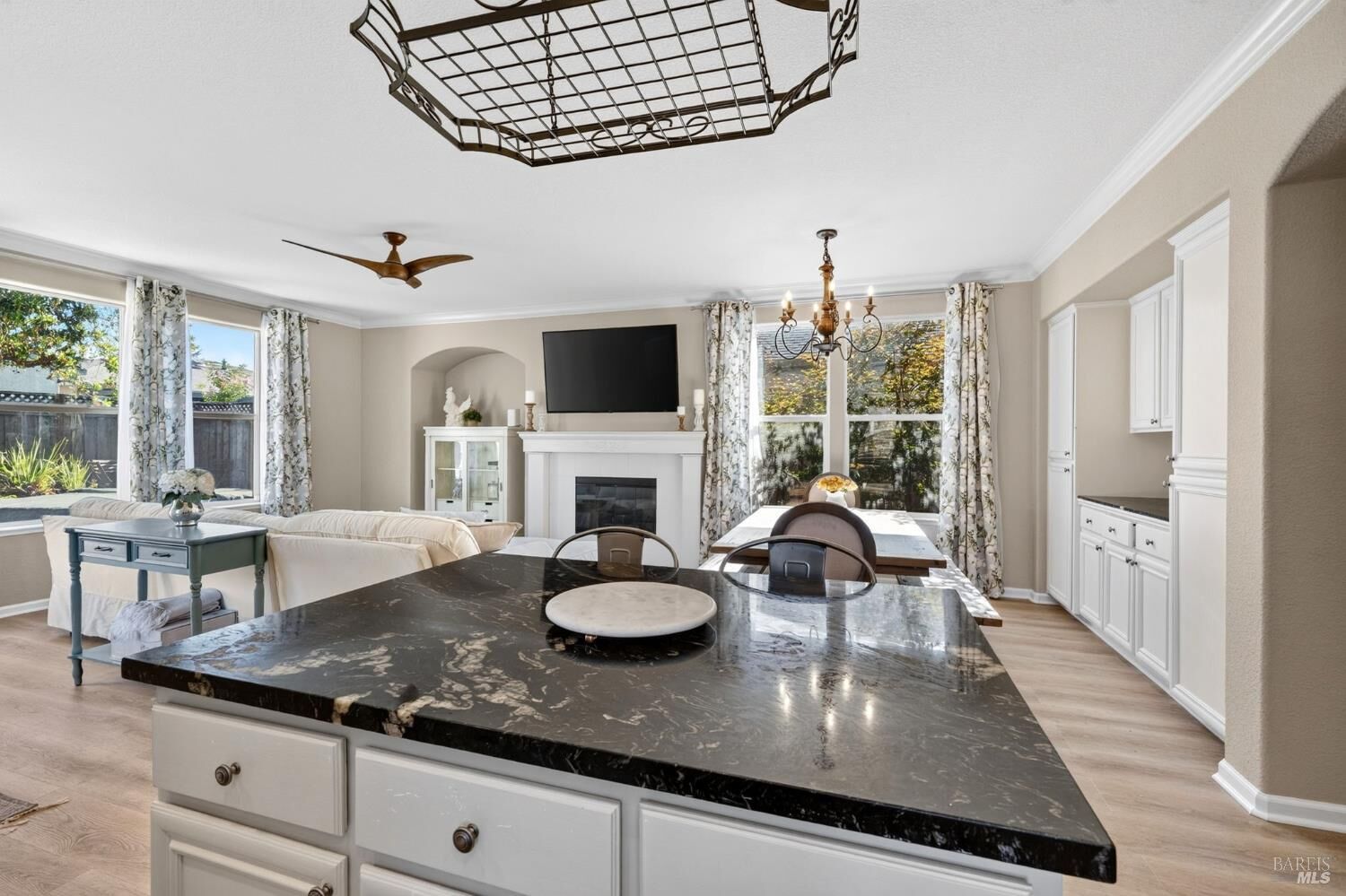 Property Photo: 132 Decanter Circle CA 95492