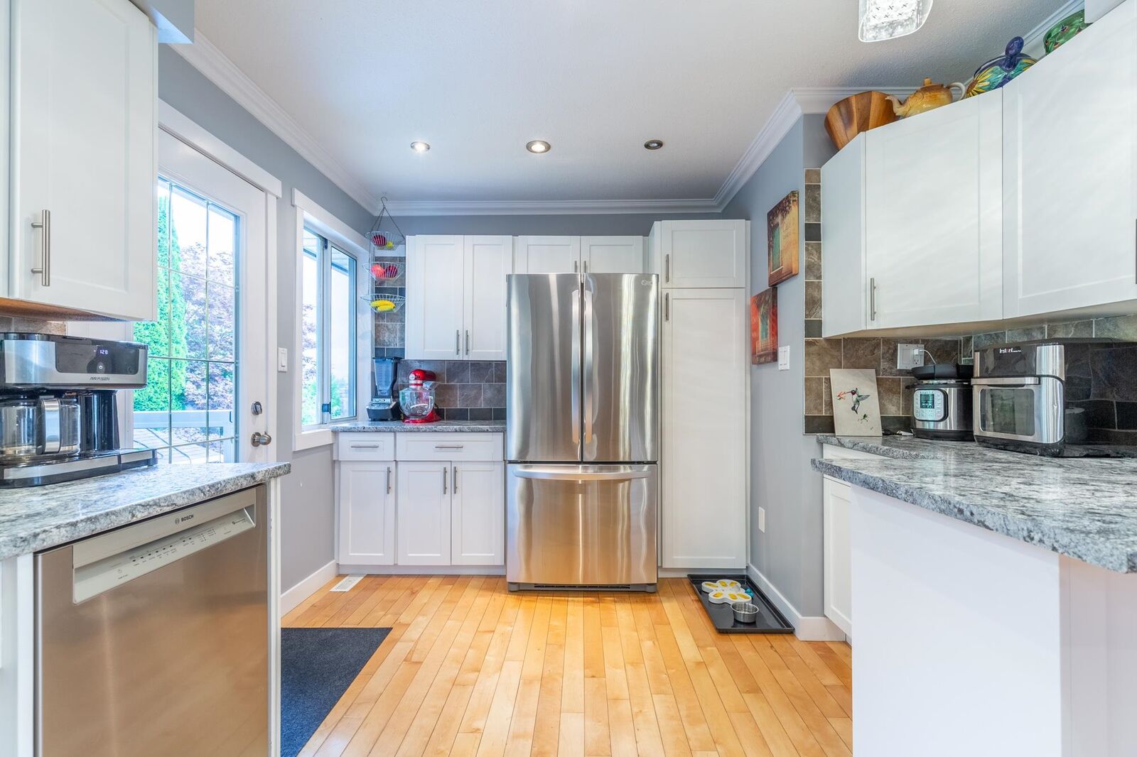 Property Photo: 33039 Malahat Place BC V2S 7B8