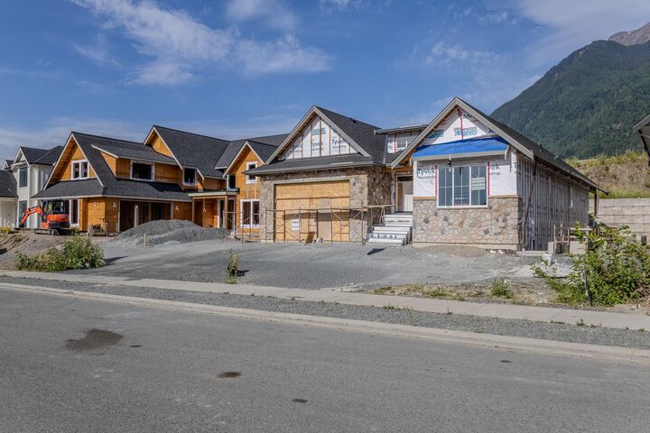 Property Photo: 10022 Trillium Way BC V0X 1X1