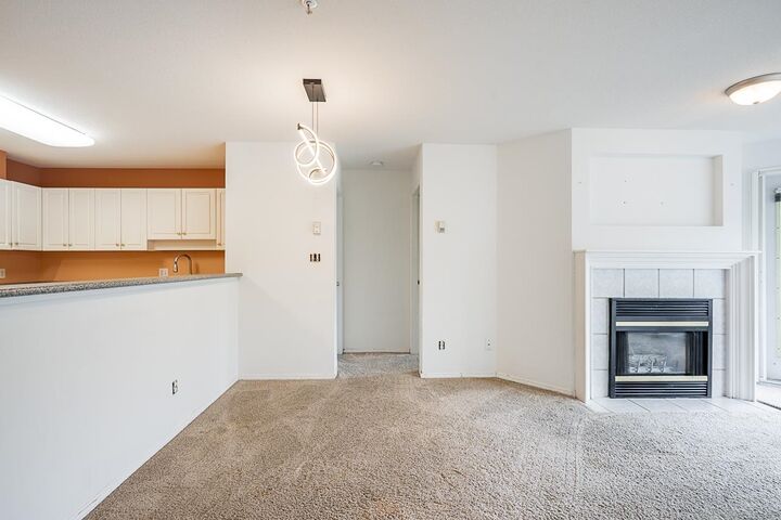 Property Photo: 33708 King Road 314 BC V2S 8C6