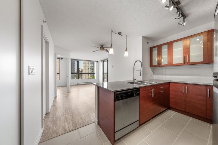 Property Photo: 813 Agnes Street 601 BC V3M 0A9