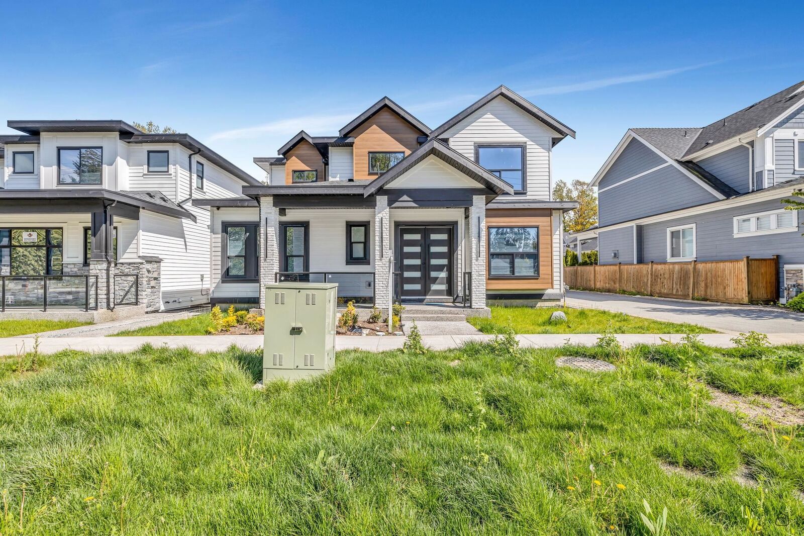 Property Photo: 88 171 Street BC V3Z 9P5