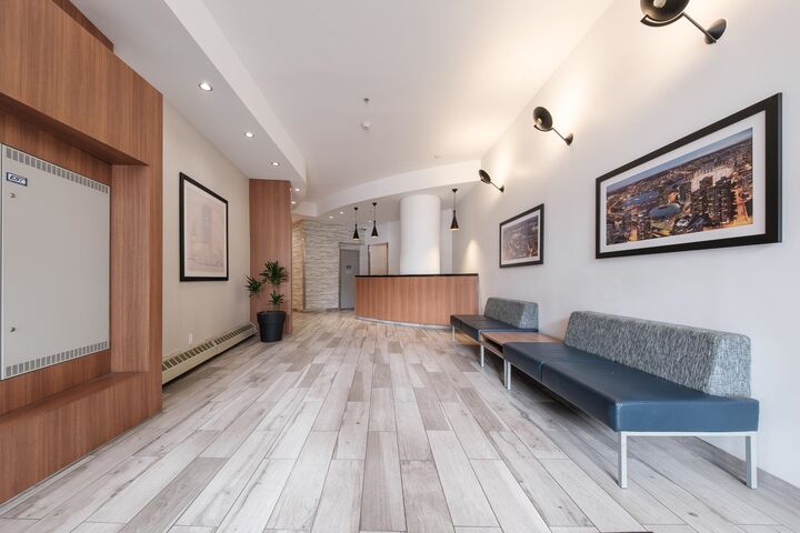 Property Photo: 183 Keefer Place 804 BC V6B 6B9
