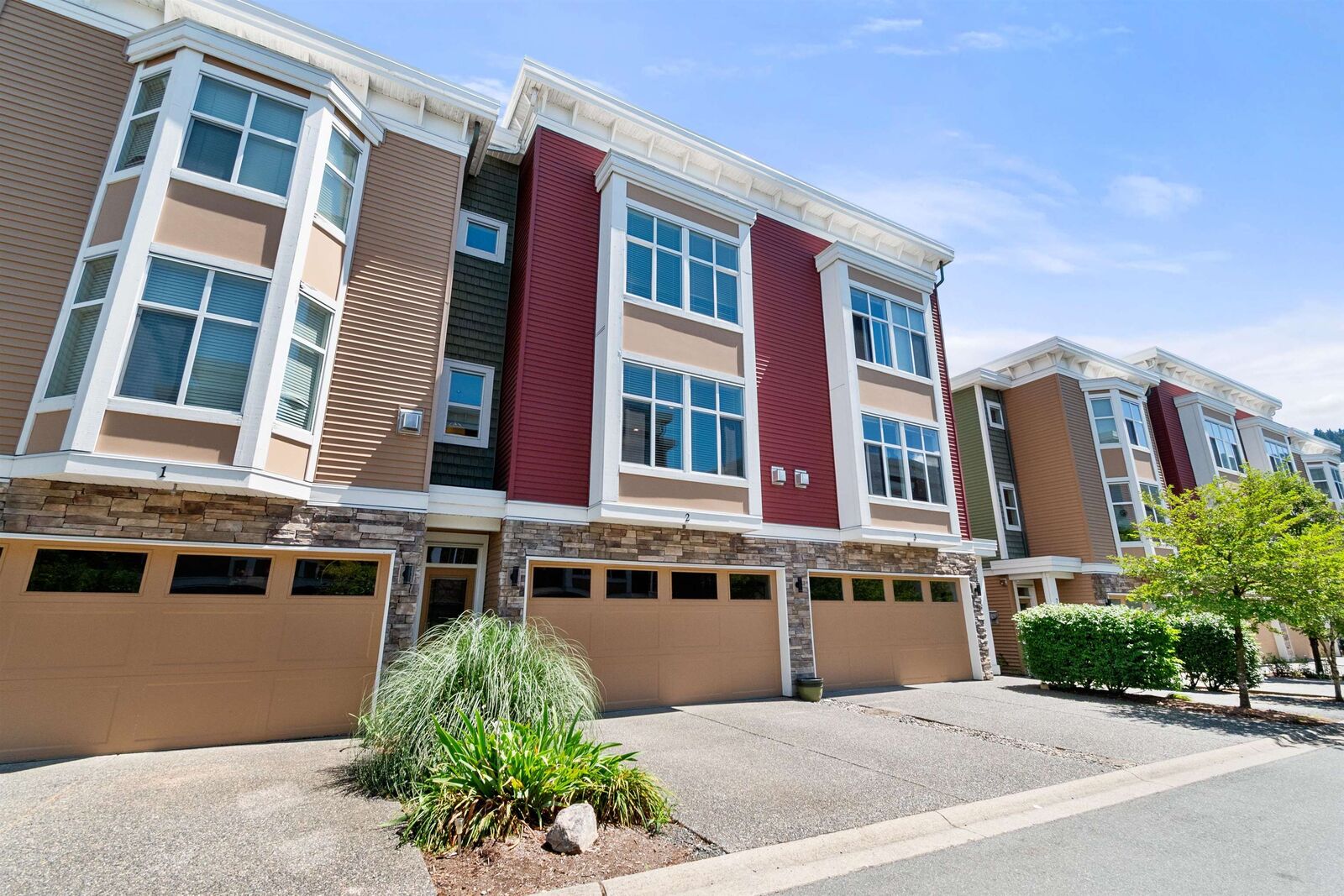 Property Photo: 44420 Sherry Drive 2 BC V2R 0R6