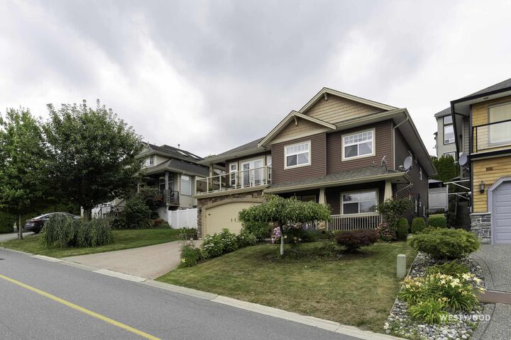 45965 Weeden Drive — photo 1