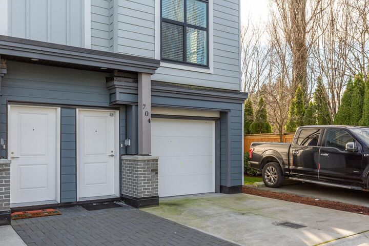 Property Photo: 2267 McKenzie Road 704 BC V2S 0M9