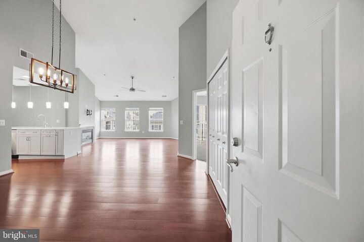 Property Photo:  11508 Sperrin Circle 403  VA 22030 