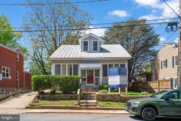 Property Photo:  13 Annapolis Street  MD 21401 