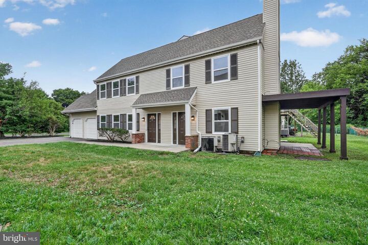 Property Photo: 106 Willow Turn NJ 08054