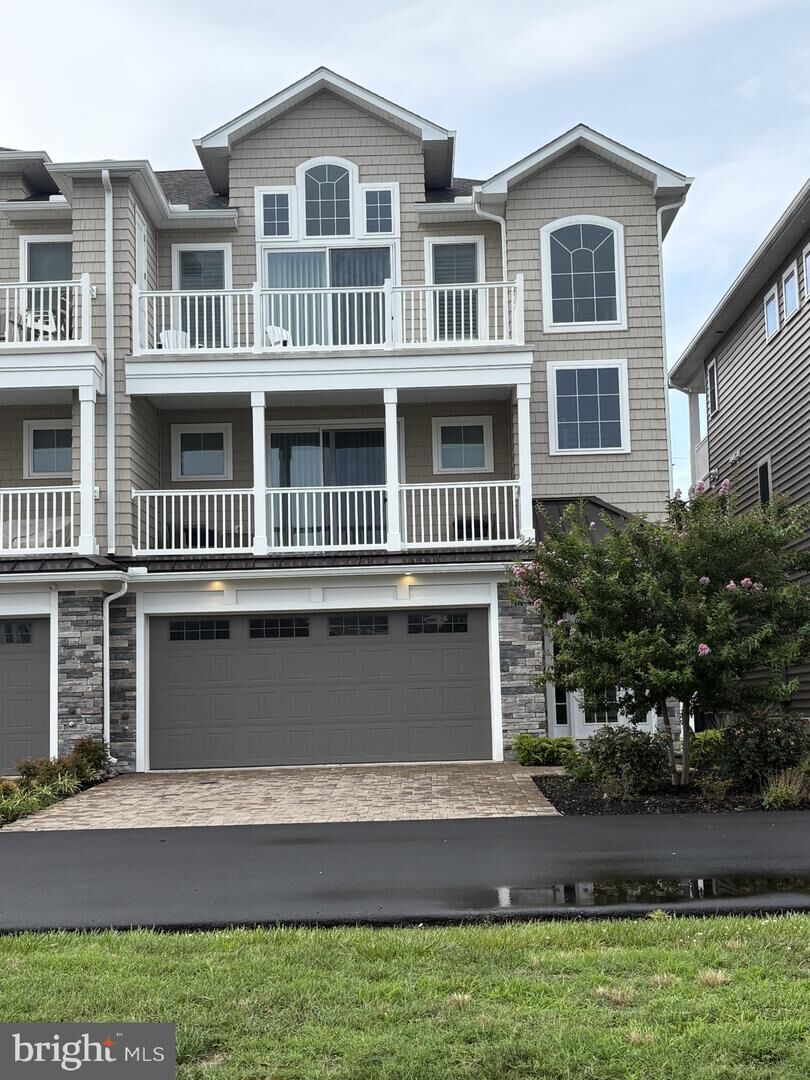Property Photo: 12920 Carmel Avenue 12 MD 21842