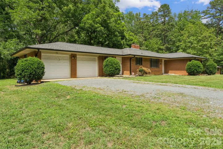 Property Photo:  116 Maye Street  NC 28174 