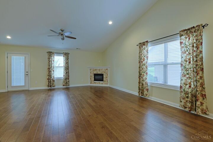 Property Photo:  715 Villa Court  OH 45067 