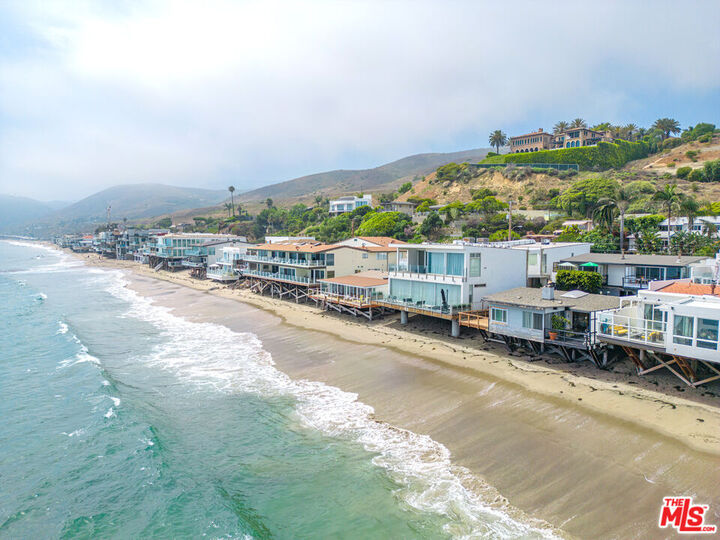 Property Photo: 25154 Malibu Rd CA 90265