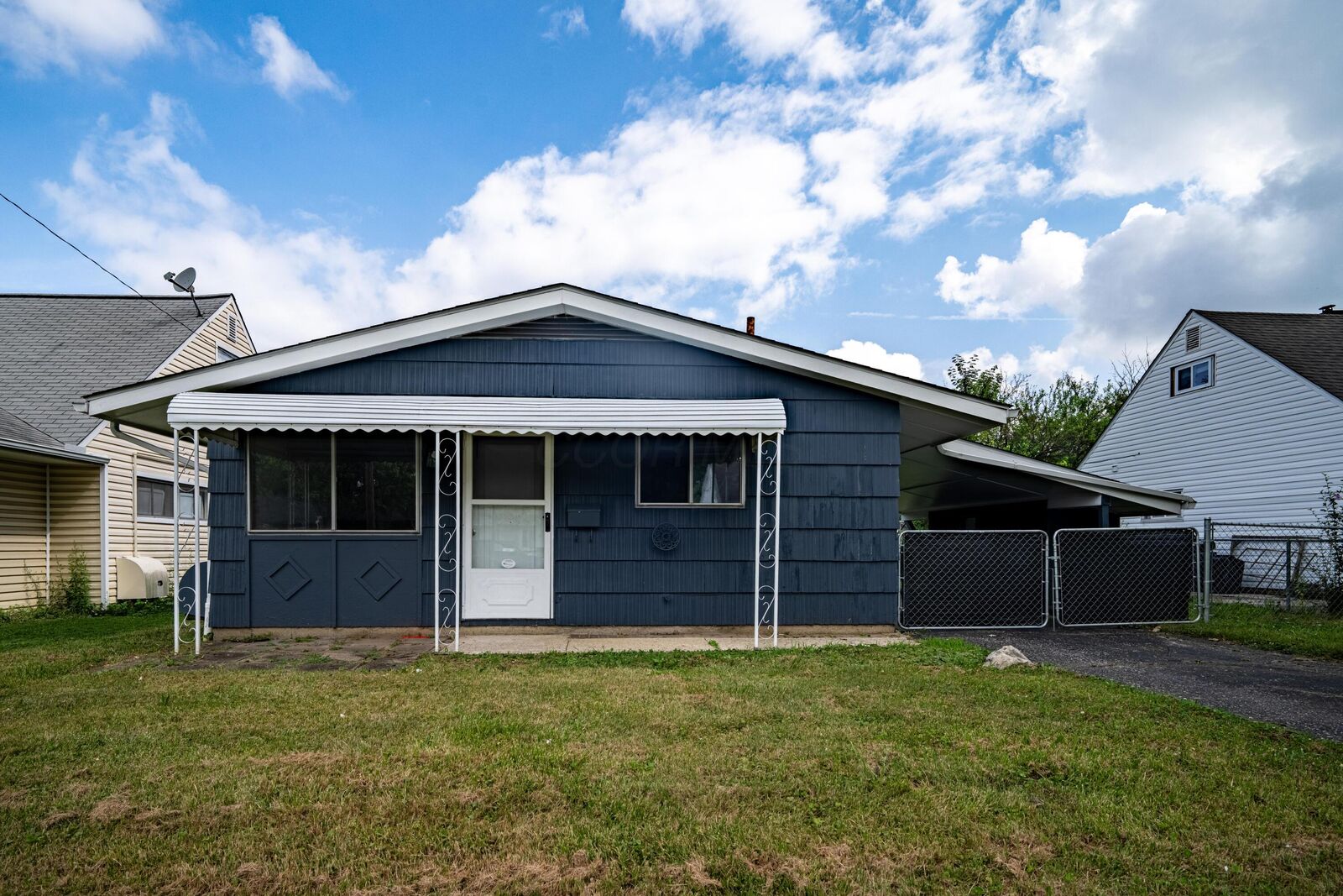 Property Photo:  4174 Powell Avenue  OH 43213 