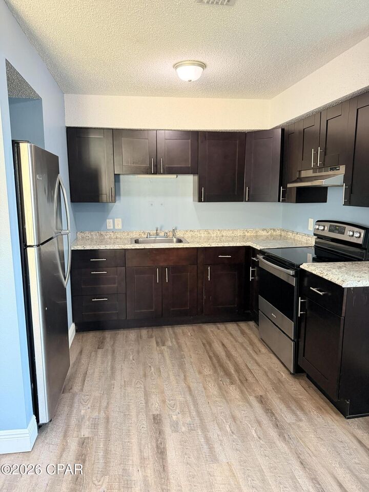 Property Photo: 6321 Lenawee Street D4 FL 32404
